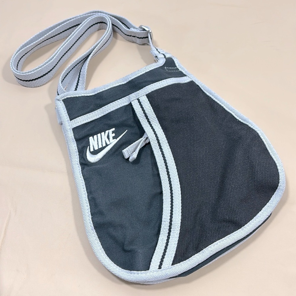 Nike, black and grey crossbody canvas bag​​​​​​​